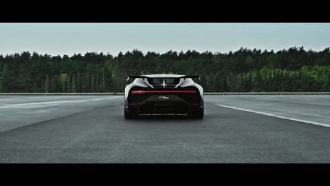 BUGATTI CHIRON Pur Sport_ ‘C’ the Drift