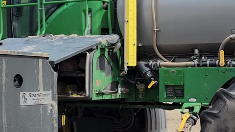 Supplying the Spray Rig