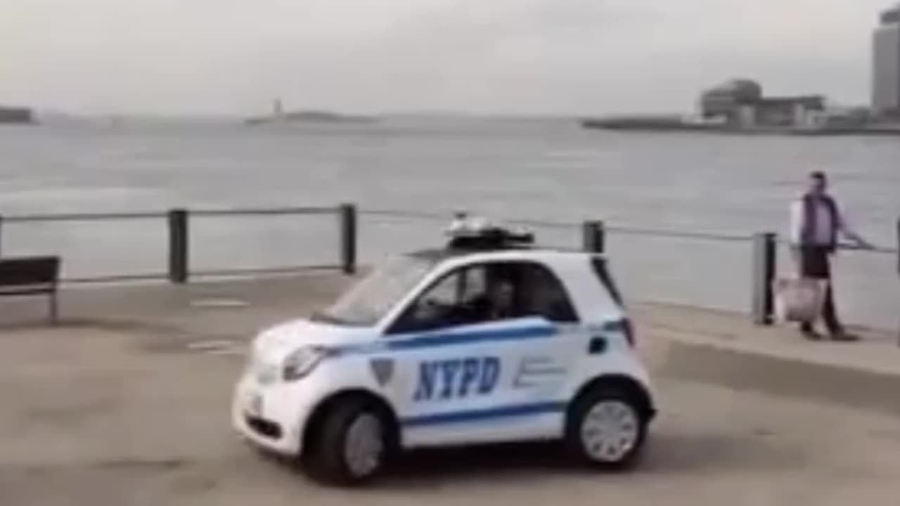 Italy vs U.S. Police Departments