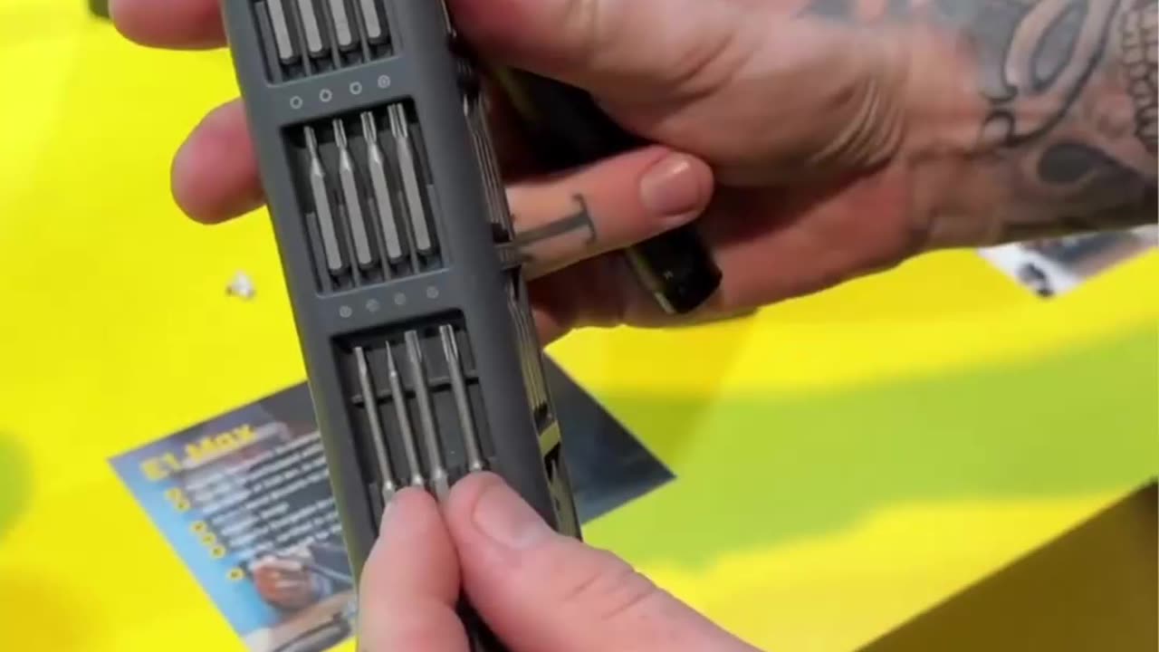 Check out this little electric screwdriver set from @fanttik_official