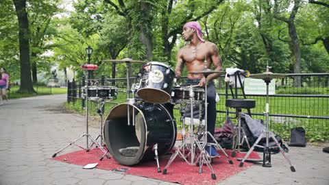 INSANE Drummer in Central Park