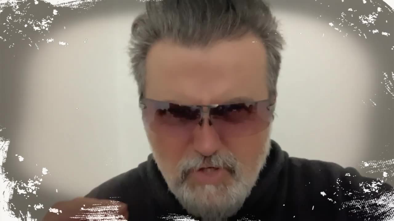 Why won't those in power help Australians? 🤔