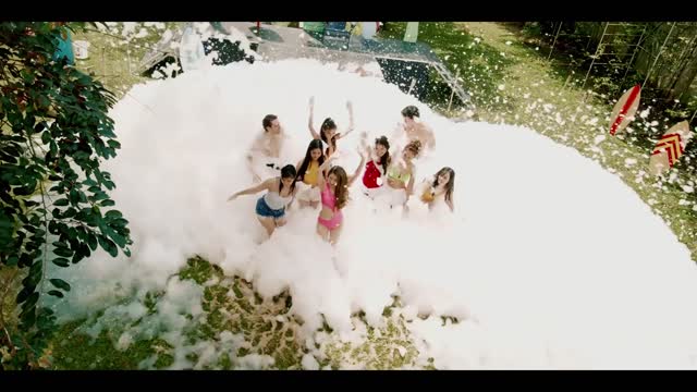 Good music, good MVs. NO.8