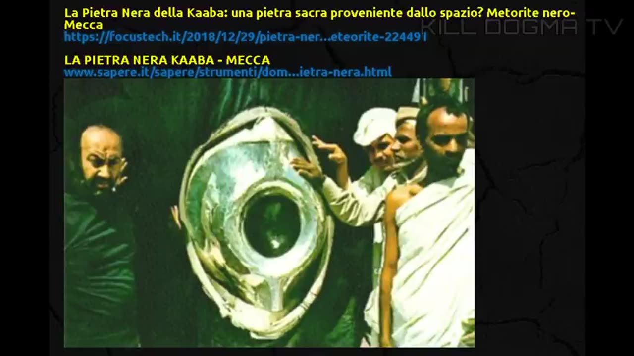 Il Culto Segreto a SATURNO,del cubo e del sole nero DOCUMENTARIO il cubo nero è la Kaaba l'edificio più sacro dell'islam e ha incastonata dentro la kaaba questa pietra nera ed è situato al centro della moschea di La Mecca in Arabia Saudita