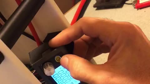 What happens when the 1000vdc 140000uf cap is full?