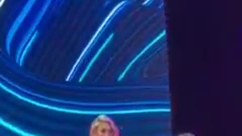 Paubaya by moira and vice ganda