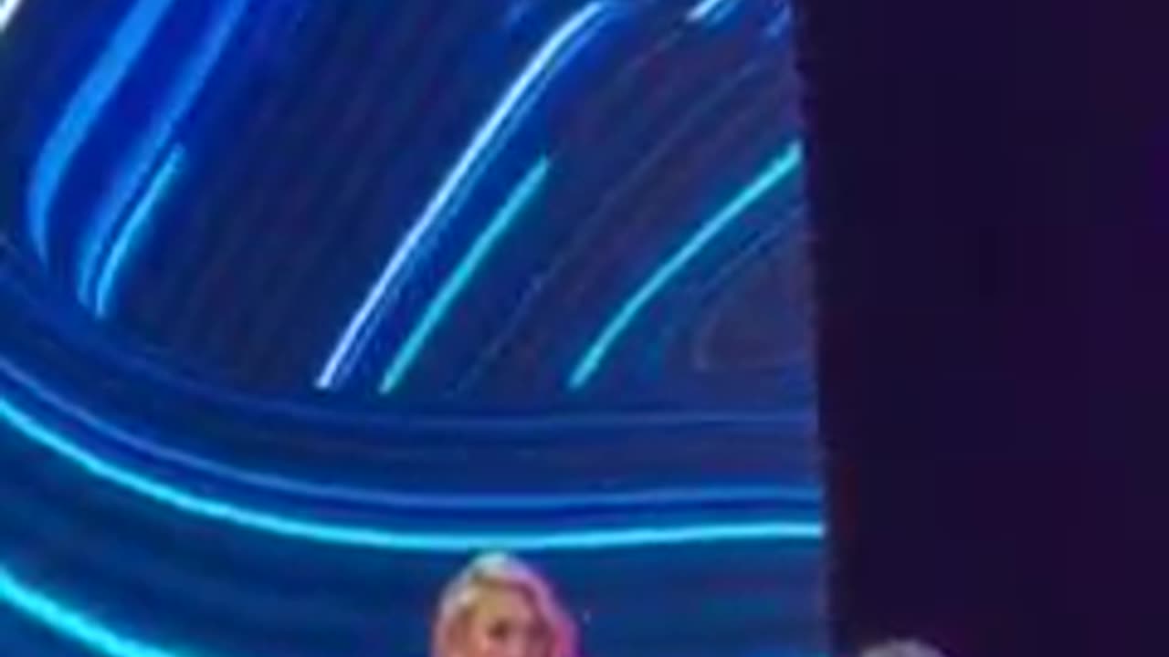 Paubaya by moira and vice ganda