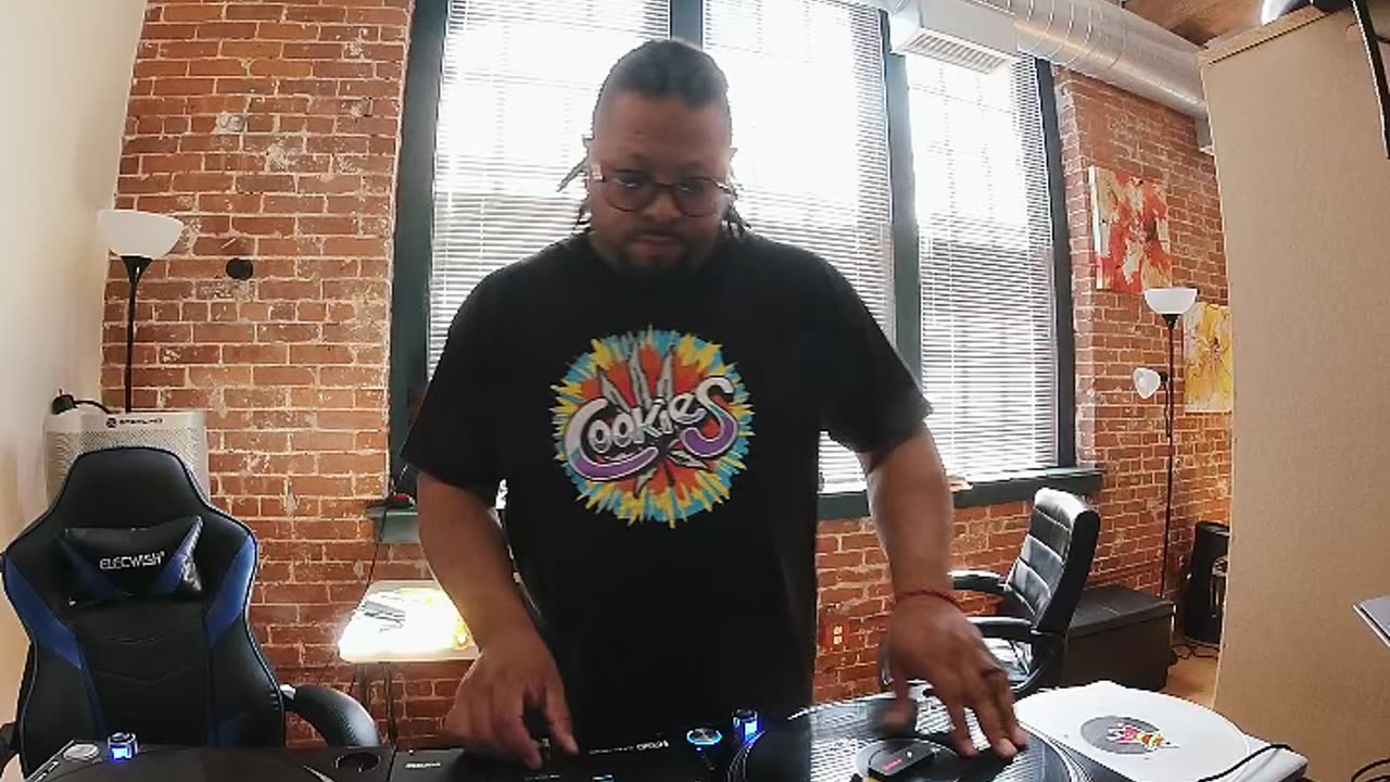 Sanchez Rock v Hip Hop Blend