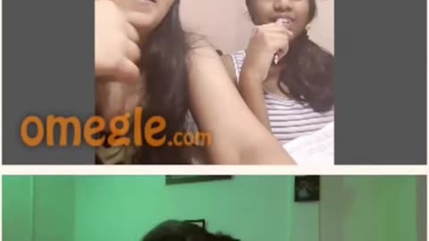 Hilarious Omegle Encounter: Boy vs. Girl Banter 😂