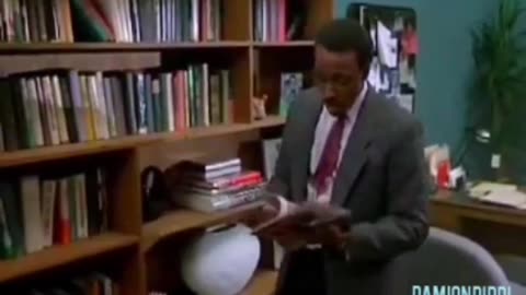 #funny #comedy #laugh #lol #laffmobb #lafftracks #eddiemurphy #angelabassett #brooklyn #fun #smile