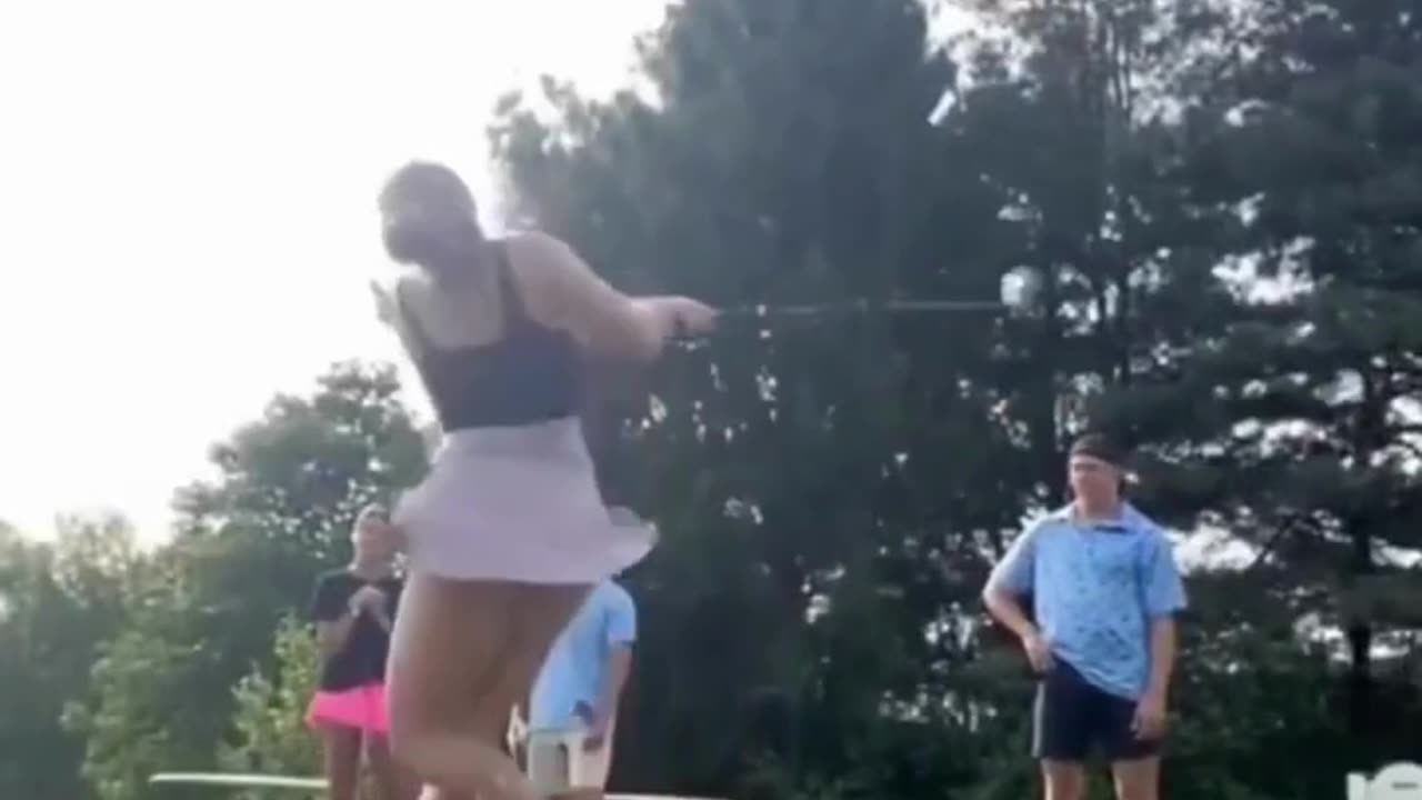 Funny Video🤣