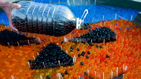 How to make Rainbow Halloween Pumpkins with Orbeez, Big Fanta,Coca Cola vs Mentos and Popular Sodas3