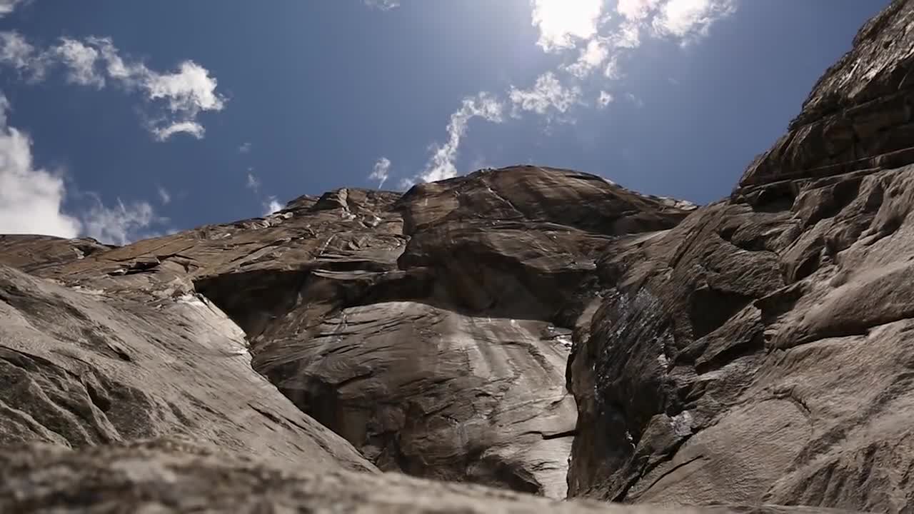 Petzl athlete Emily Harrington sends Golden Gate (5.13 VI) in El Capitan