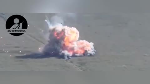 Infernal detonation of a ru tank in the Zaporozhye direction