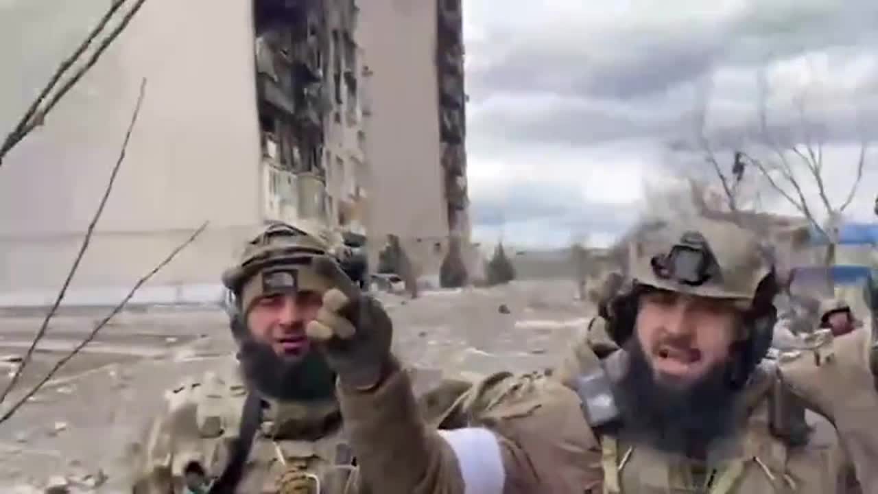 The Russian military is liberating Mariupol from Nazi gangs.