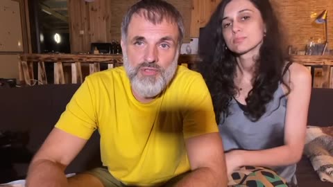 Жан Новосельцев з дружиною Лесею записали відео з дому