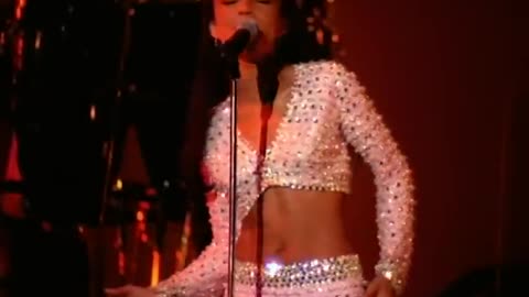 Sade Love is Stronger than Pride Live