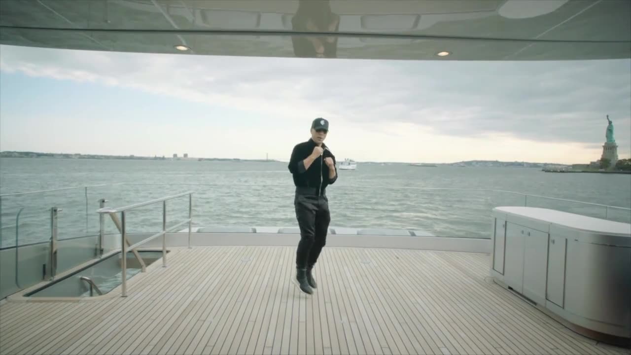 Fight For Hong Kong By Miles Guo.mp4