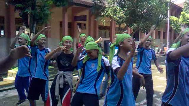 RENANGBERSAMAMENTORTERPERCAYA007 FWF