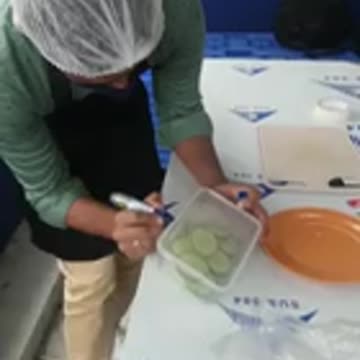 Essential Food Safety Tips for Singapore’s Food Handlers