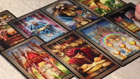 Navigating Confusion: 7 of Cups Tarot Insights