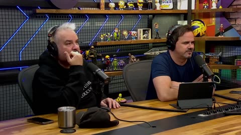 O CARA É UMA MÁQUINA DE IMITAÇÕES!