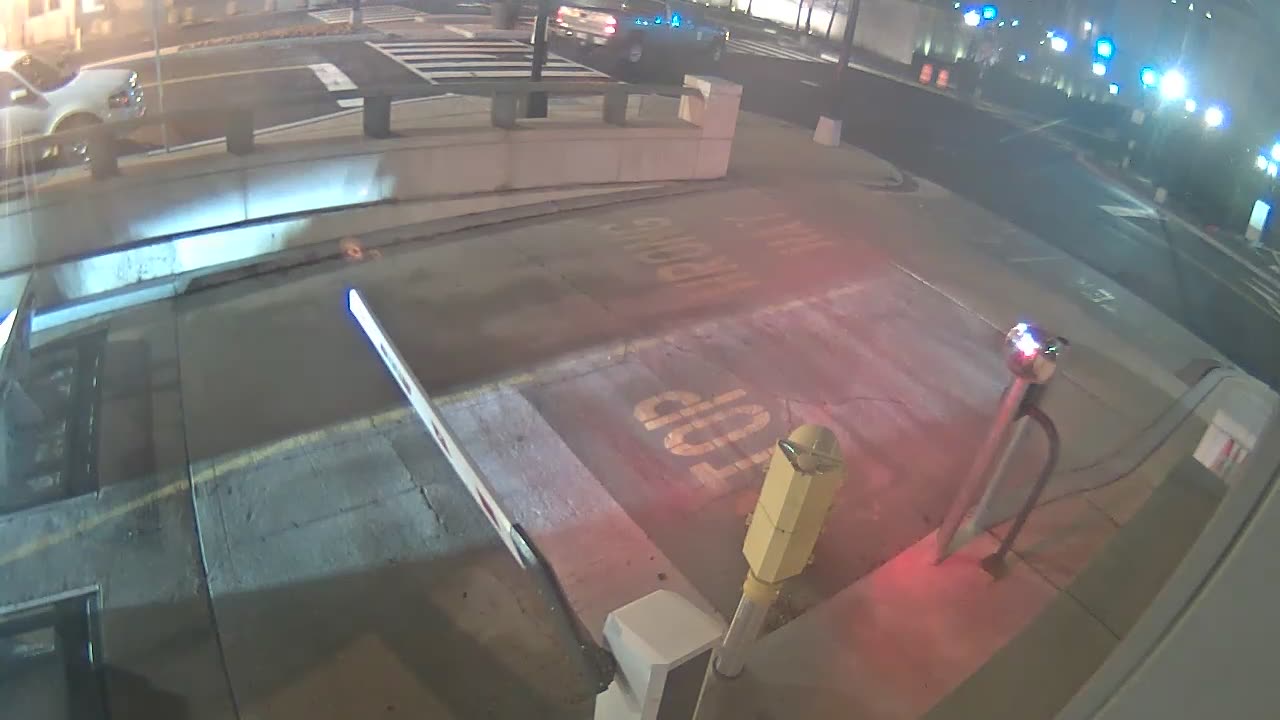 8483KIO00OHOBVehicleRamp_2021-01-05_20h20min02s393ms.mp4