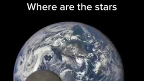Why we only see one side of the moon ?