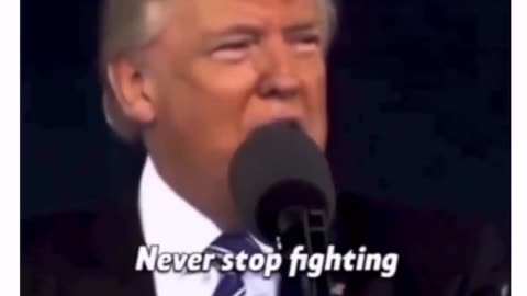 トランプ大統領：「今日、皆さんの心に留めておきたいメッセージを一つ挙げるとすれば、これです。 これまで決してあきらめない。