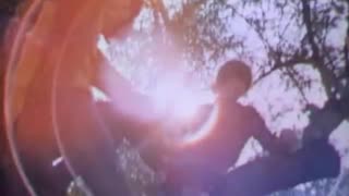 WHITE RABBIT vintage music video by Jefferson Airplane