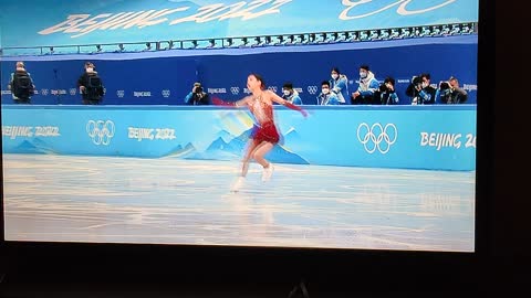 Zhu Yi Skates in Olympics