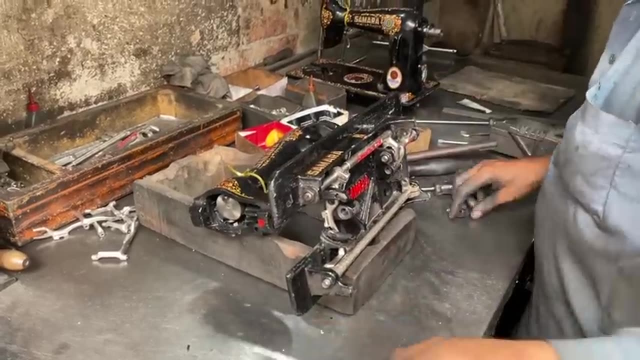 How to manufacture a sewing machine in mega factory