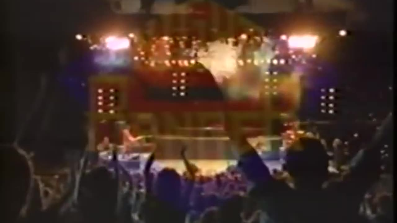 Don't Tell Me You Love Me (Live)