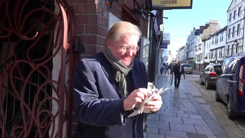 Celebrity Magician Malcolm Norton The Ocean City 7th November 2016