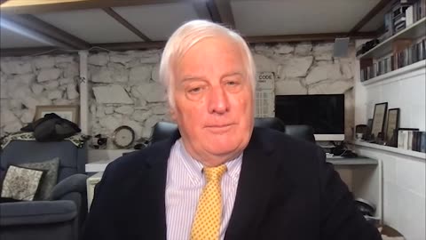 Ian Plimer, demolishes the "climate emergency" myth in under a minute