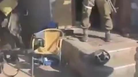 Chechen special force captured Ukranian weapons and uniforms