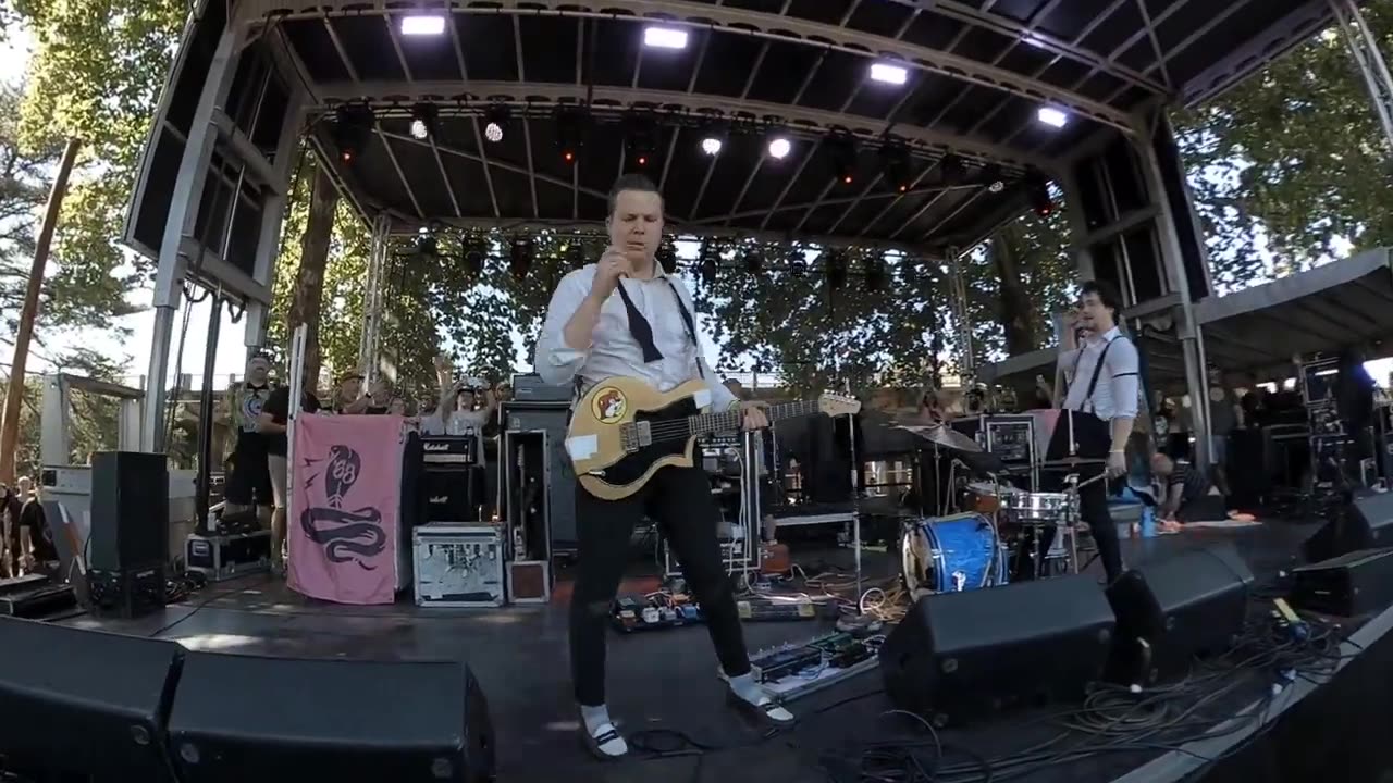'68 - The City (cover of The Chariot) live at Furnace Fest 2022