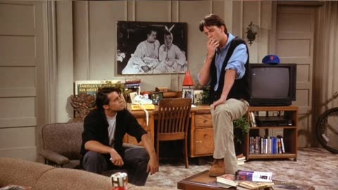 Friends - Chandler shows joey how to smoke