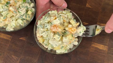 This salad is the first to be eaten! Only a few people know this salad recipe!