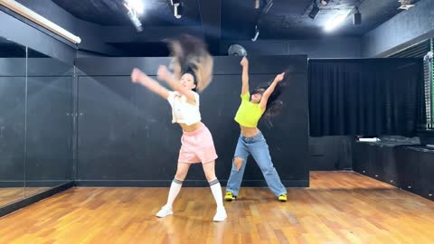 NEWJEANS(뉴진스) - ATTENTION(어텐션) 2인 안무 거울모드 댄스커버ㅣDANCECOVERㅣMIRRORED