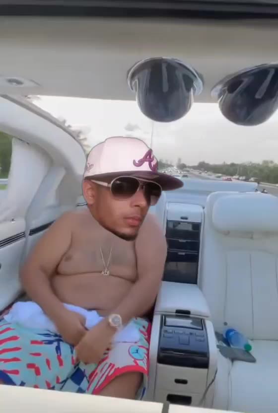 JAY MONEY CRUISING THROUGH THE YOUTUBE STREETZ