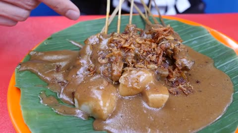 Sate Padang Ajo Ramon - Indonesian Street Food in Jakarta!