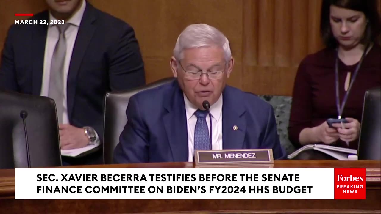 Bob Menendez Laments 'Disproportionate' Healthcare Funding And Distribution In Puerto Rico