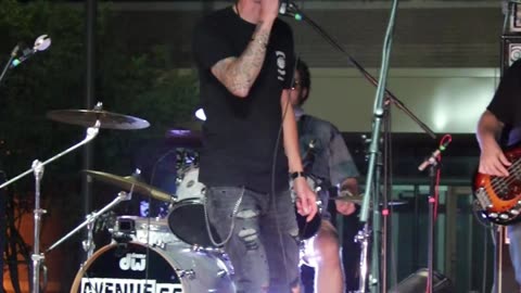 Avenue 55 band sings When You Were Young by the Killers