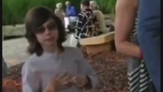 Ti vendono la merda, facendola sembrare cioccolato.