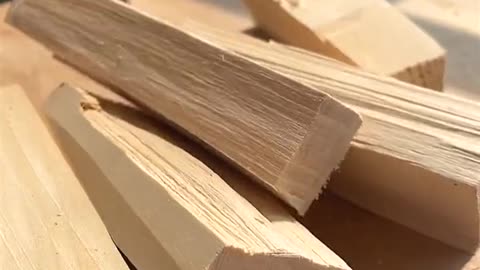 Make a mushroom by one piece of wood