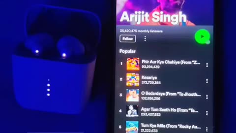 Midnight+earphones=feel this song 💝 Arijit Singh