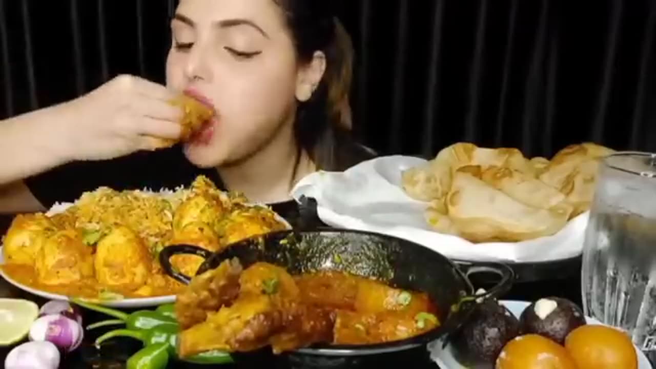 ASMR EATING EGG CURRY, CHICKEN LEG CURRY, KHICHADI ||