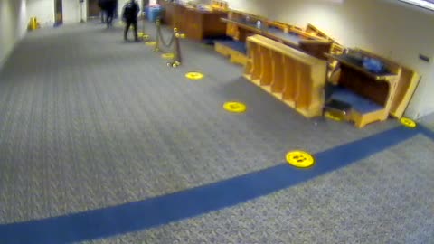 1476HSOB02SH211Hallway_2021-01-06_20h00min01s580ms.mp4