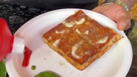 Cheese chutney sandwich